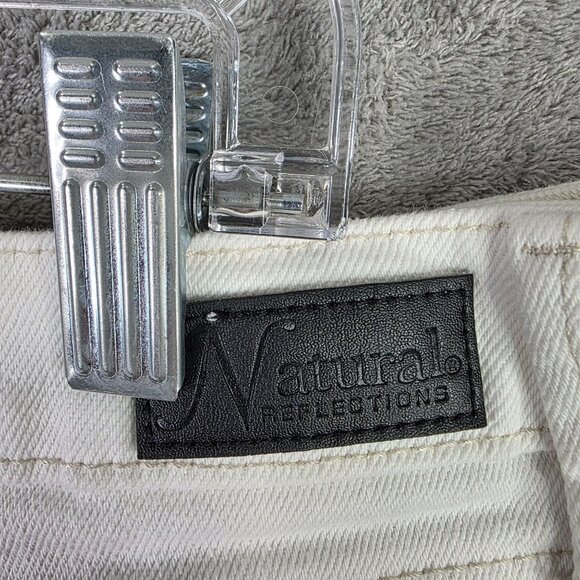 Womens Natural Reflections White Denim Shorts Vintage Stretch 3" Inseam Size 16 - Picture 10 of 11